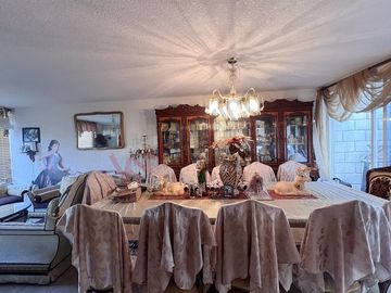 Casa en venta en Condominio Luz Maria Corregidora con excelente ubicación