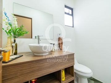 Casa en Venta en Lago Esmeralda REVA