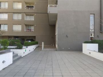 Departamento en Venta en entre calles Adolfo Ibáñez y Cnel. Agustín Lopez de Alcázar
