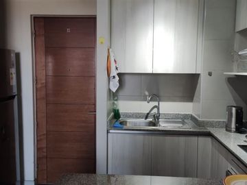 Departamento en Venta en entre calles Adolfo Ibáñez y Cnel. Agustín Lopez de Alcázar