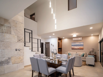 CASA EN VENTA EN CUMBRES, NUEVO LEON