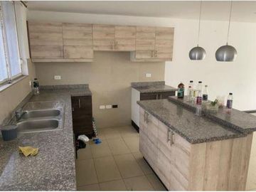 CASA EN VENTA, APLICA CRÉDITO VIP 4.87%, SECTOR HUERTOS FAMILIARES AZAYA, IBARRA