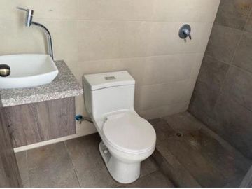 CASA EN VENTA, APLICA CRÉDITO VIP 4.87%, SECTOR HUERTOS FAMILIARES AZAYA, IBARRA