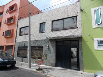 Casa en venta en Col. Industrial, Gustavo A. Madero, CDMX