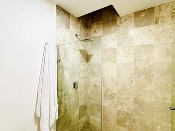 Casa con Amenidades de Lujo en Zibata