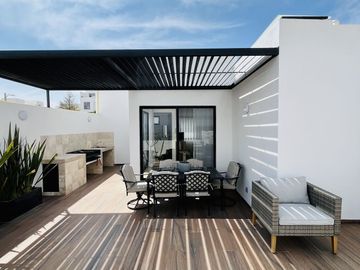 Casa con Amenidades de Lujo en Zibata