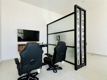 Casa con Amenidades de Lujo en Zibata