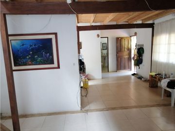 VENTA DE CABAÑA  SECTOR LOS BAUTISTAS EN SAN BERNARDO DEL VIENTO
