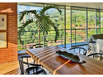 Vendo moderno apto San Lucas piso alto con super vista