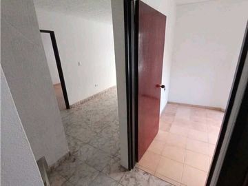 SE VENDE Casa Unifamiliar de 3 Niveles en Colinas del Sur / JV