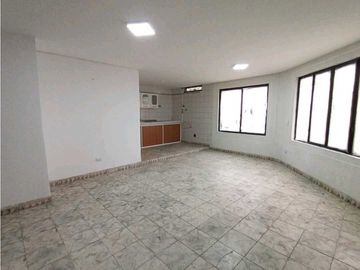 SE VENDE Casa Unifamiliar de 3 Niveles en Colinas del Sur / JV