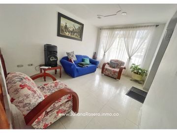VENDO HERMOSA CASA EN VILLA DEL BOSQUE