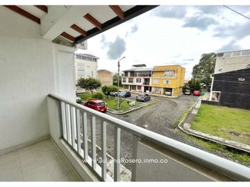 VENDO HERMOSA CASA EN VILLA DEL BOSQUE