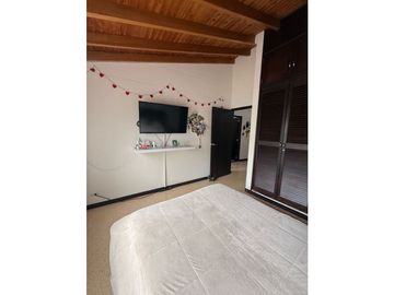 HERMOSA CASA EN VENTA EN ENVIGADO SECTOR LA SEBASTIANA