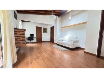 Casa campestre en venta sector el Canadá via san Antonio la ceja LDC