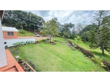 Casa campestre en venta sector el Canadá via san Antonio la ceja LDC