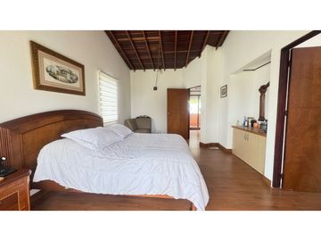 Casa campestre en venta sector el Canadá via san Antonio la ceja LDC