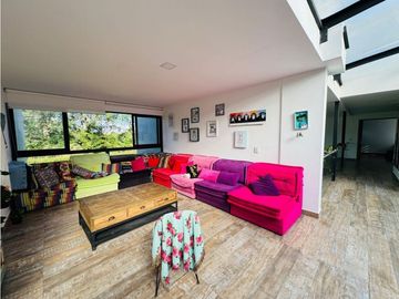HERMOSA CASA EN LLANOGRANDE RIONEGRO SECTOR CLUB CAMPESTRE