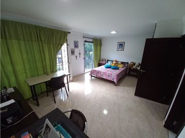 CASA EN VENTA EN EL BARRIO CANEY - CALI