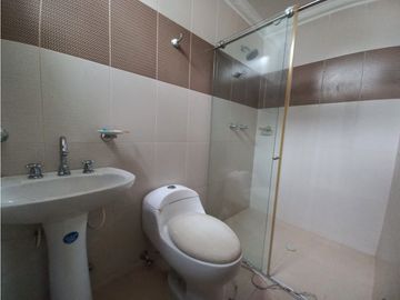 CASA EN VENTA EN EL BARRIO CANEY - CALI