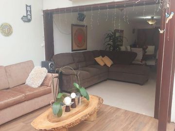 Venta De Casa En El Limonar