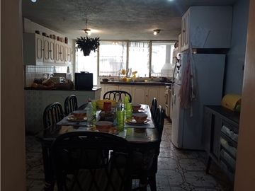 Jipijapa, Casa en Venta, 467.56m2, 5 Habitaciones