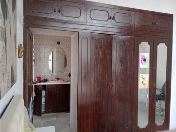 Jipijapa, Casa en Venta, 467.56m2, 5 Habitaciones