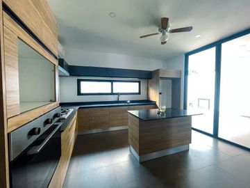 Casa en venta en Privada Arbórea