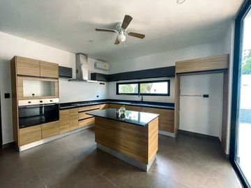 Casa en venta en Privada Arbórea