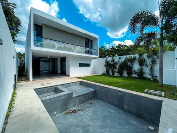 Casa en venta en Privada Arbórea