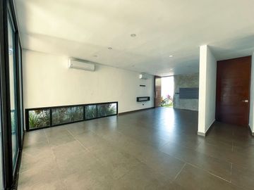 Casa en venta en Privada Arbórea