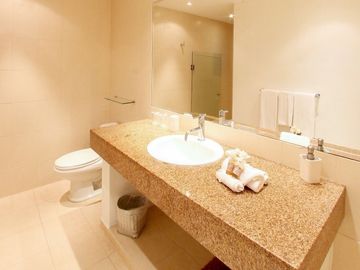 Penthouse en Venta en la 5a Avenida de Playa del Carmen - Vistas al Mar y Roof G