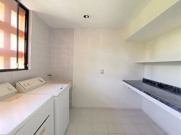 Preciosa Casa en Condominio en La Florida