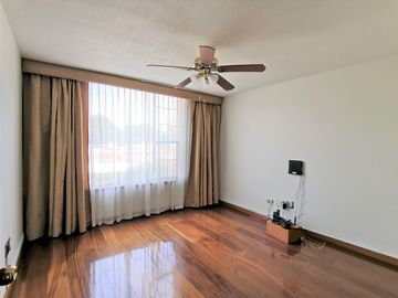 Preciosa Casa en Condominio en La Florida