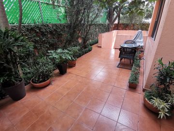 Preciosa Casa en Condominio en La Florida