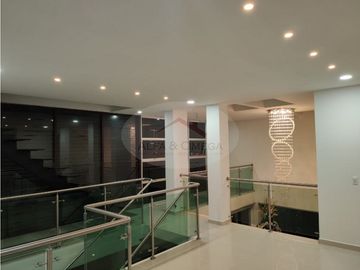 IBAGUÉ - VENTA DE CASA EXCLUSIVA EN EL VERGEL