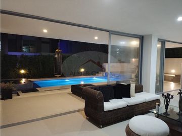 IBAGUÉ - VENTA DE CASA EXCLUSIVA EN EL VERGEL