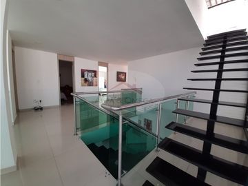 IBAGUÉ - VENTA DE CASA EXCLUSIVA EN EL VERGEL