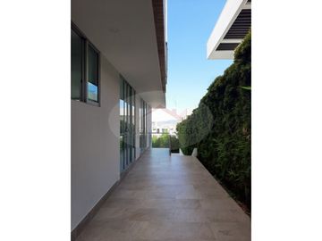 IBAGUÉ - VENTA DE CASA EXCLUSIVA EN EL VERGEL