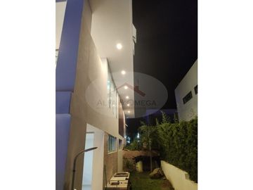 IBAGUÉ - VENTA DE CASA EXCLUSIVA EN EL VERGEL