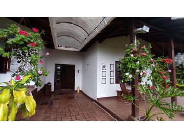 Vendo hermosa casa campestre en Dapa, Cali
