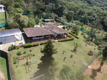 Vendo hermosa casa campestre en Dapa, Cali