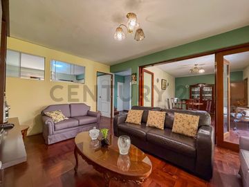 VENTA DE CASA EN PUEBLO LIBRE - CERCA DE PLAZA SAN MIGUEL