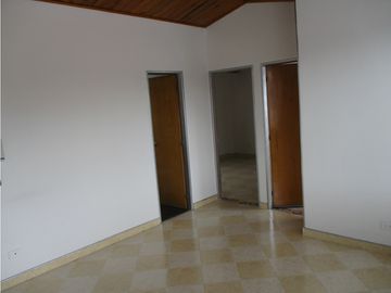 SE VENDE APTO EN Br. MODELIA EDI TIMANA - BGLC