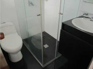 SE VENDE APTO EN Br. MODELIA EDI TIMANA - BGLC