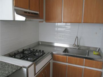 SE VENDE APTO EN Br. MODELIA EDI TIMANA - BGLC