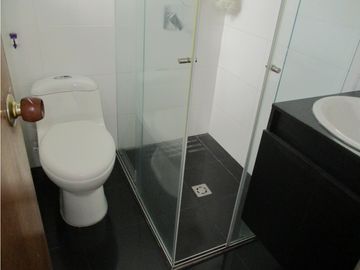 SE VENDE APTO EN Br. MODELIA EDI TIMANA - BGLC