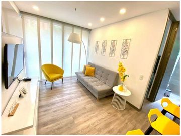Apartasuite AIRBNB en el Poblado 70 M2, 2 alcobas, 2 baños y balcón