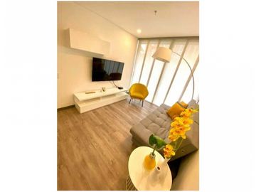Apartasuite AIRBNB en el Poblado 70 M2, 2 alcobas, 2 baños y balcón