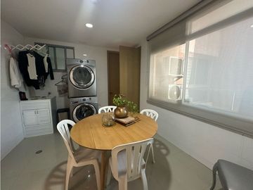ELEGANTE Y EXCLUSIVO APARTAMENTO EN VENTA EN BARRIO EL GOLF